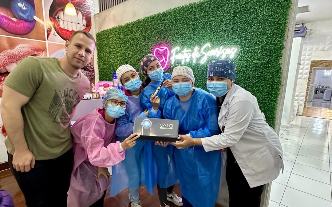 CLINICA DENTAL FUENTES DE SONRISAS